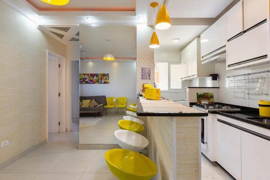 Apto Itagua, 400m Da Orla- Garagem Coberta ,wi Fi,sauna,salao De Jogos,piscina, Varanda Gourmet, Otima Localizacao Apartamento Ubatuba